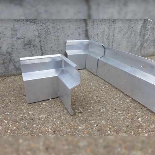 Angle Sortant pour Profilé Aluminium de Finition
