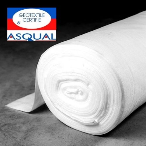 Bache epdm bassin + feutre geotextile 300 gr/m2 pour etancheite bassin